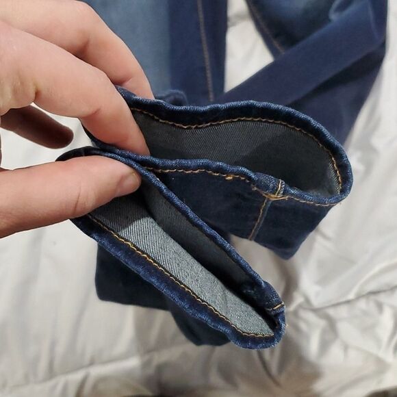 American Eagle size 4 dark wash high rise jeggings - Picture 7 of 7